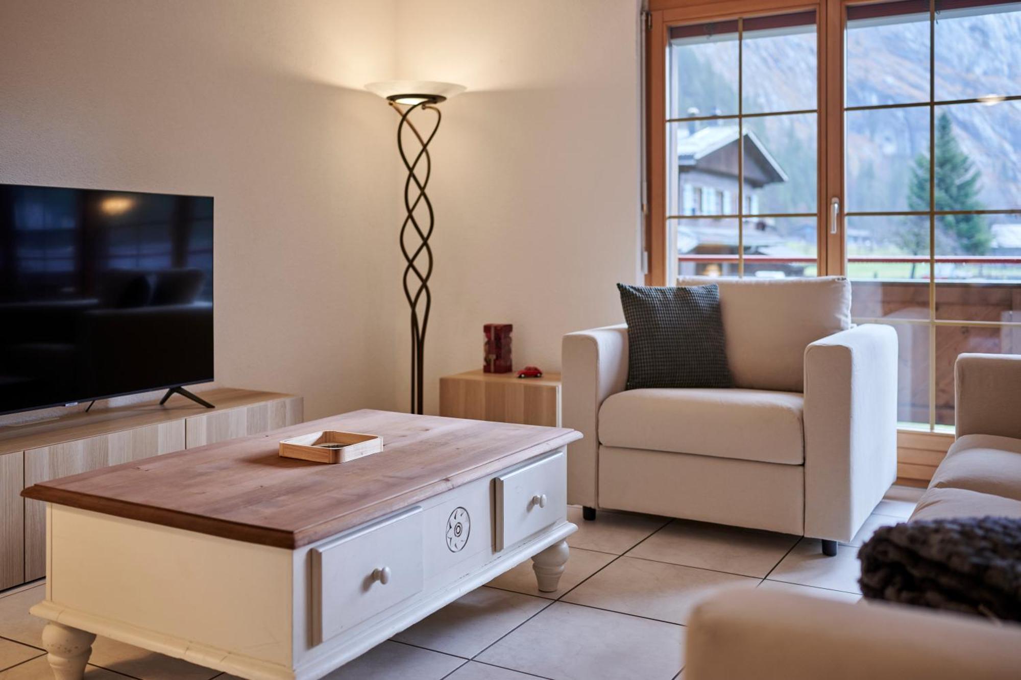 Apartment Mountain View, Luxury, Spacious With Best Views Lauterbrunnen Zewnętrze zdjęcie